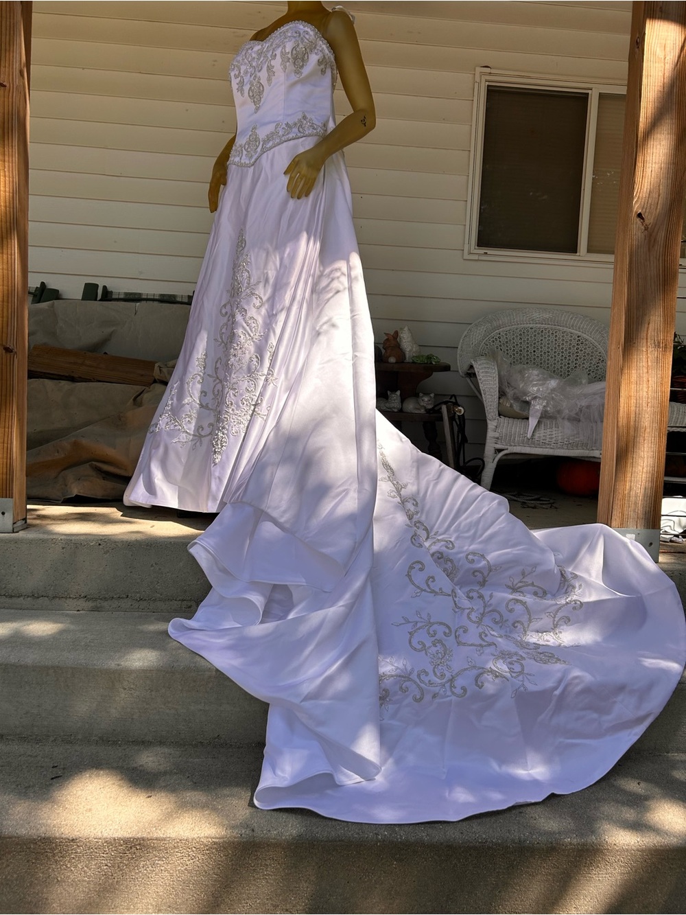 Mary's Bridal White Wedding Dress